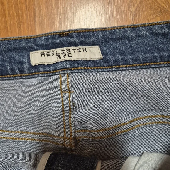 Men's Distressed Skinny Jeans with Pockets - Picture 3 of 6